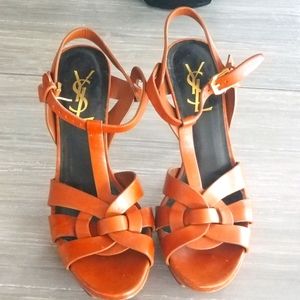 Yves Saint Laurent High heels